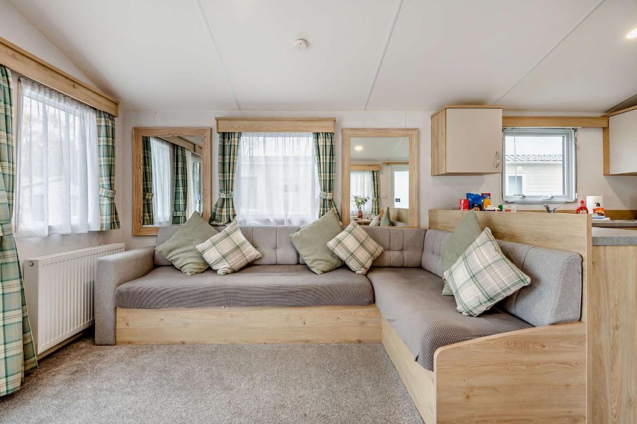 Sea La Vie Lodge, Rockley Park Holiday Park, Poole, Dorset Экстерьер фото