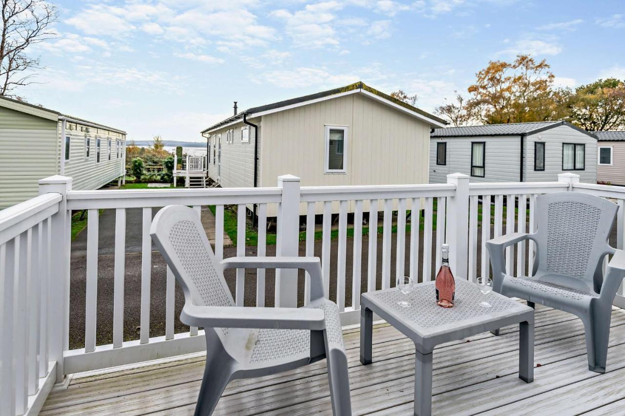 Sea La Vie Lodge, Rockley Park Holiday Park, Poole, Dorset Экстерьер фото